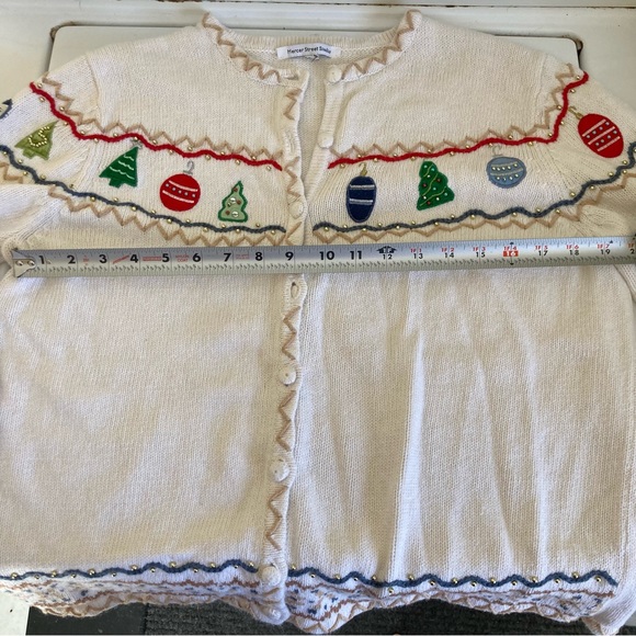Cute Ugly Christmas Sweater / Christmas Cardigan measure women’s Large - Picture 11 of 15